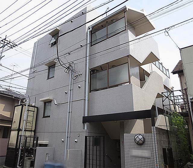 一棟マンション 15,500万円 利回り 6.82%