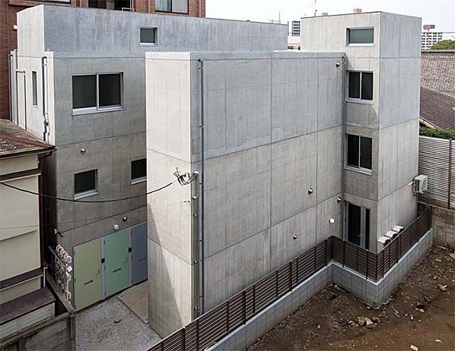 一棟マンション 29,800万円 利回り 4.78%