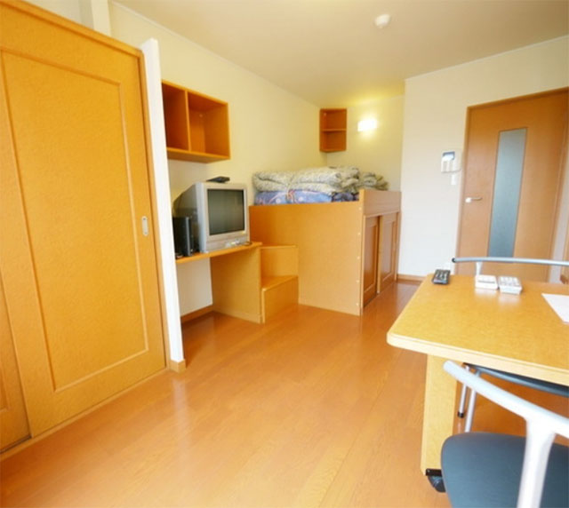 ����A�p�[�g 12,000���~ ����� 6.46%