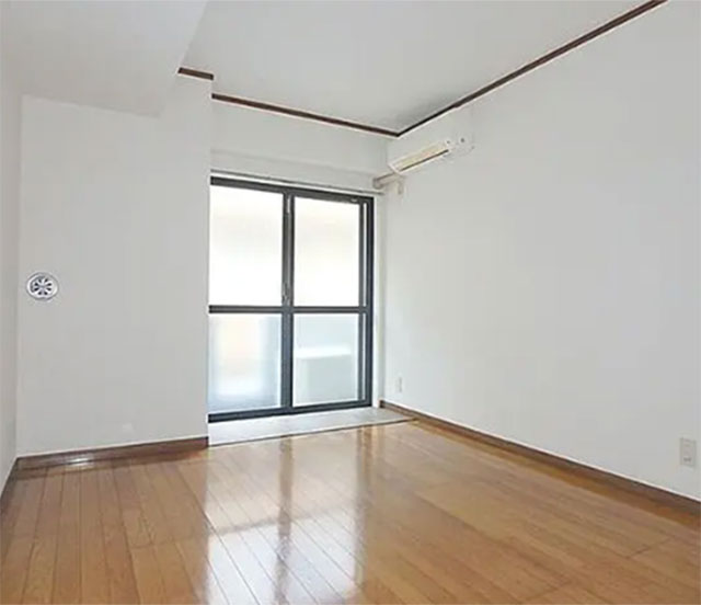 一棟マンション 27,000万円 利回り 4.62%