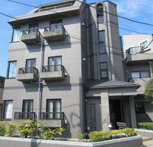 一棟マンション 29,300万円 利回り 4.53%